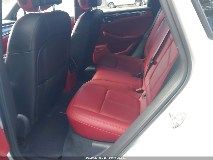 PORSCHE MACAN 2015 VIN WP1AB2A57FLB61911