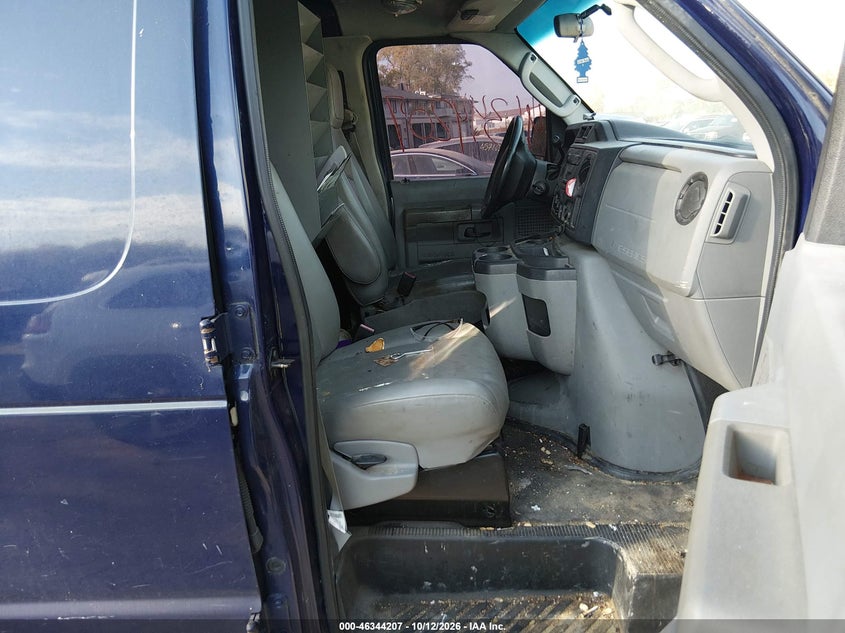 2010 FORD E-250 COMMERCIAL/RECREATIONAL · Фото 5