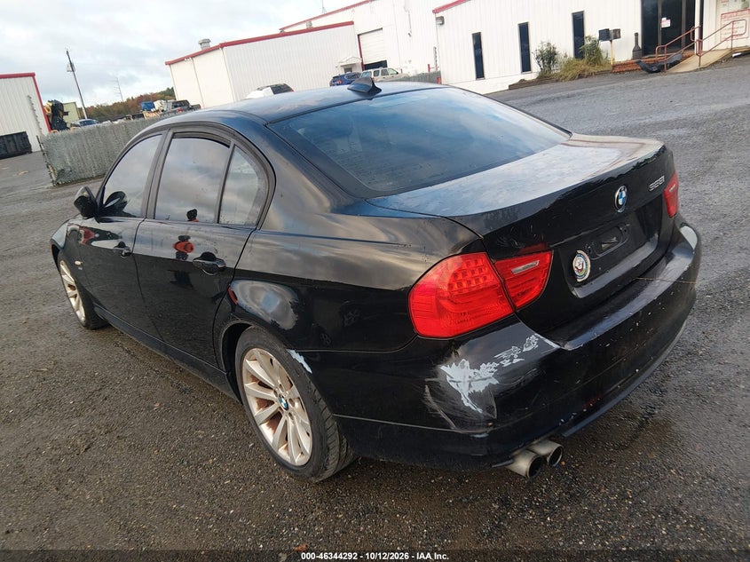 2011 BMW 328I XDRIVE · Фото 3