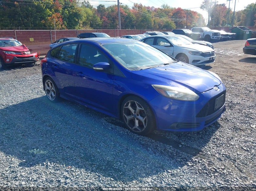 Vin: 1fadp3l91dl178843, lot: 46844595, ford focus st 2013 img_1