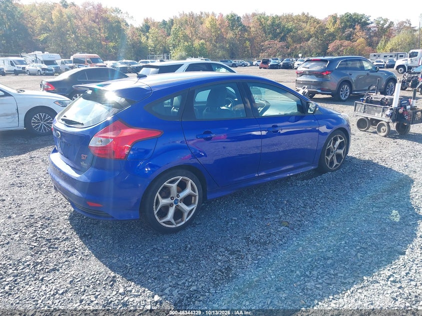 Vin: 1fadp3l91dl178843, lot: 46844595, ford focus st 20134