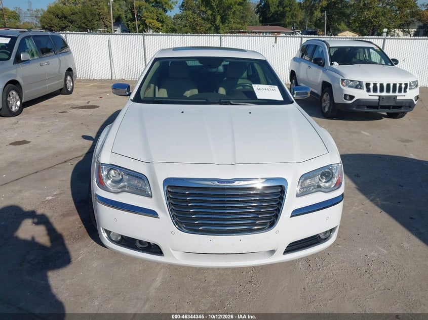 2014 CHRYSLER 300C · Фото 12