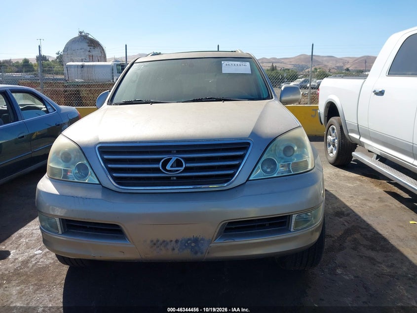 2005 LEXUS GX 470 · Photo 12