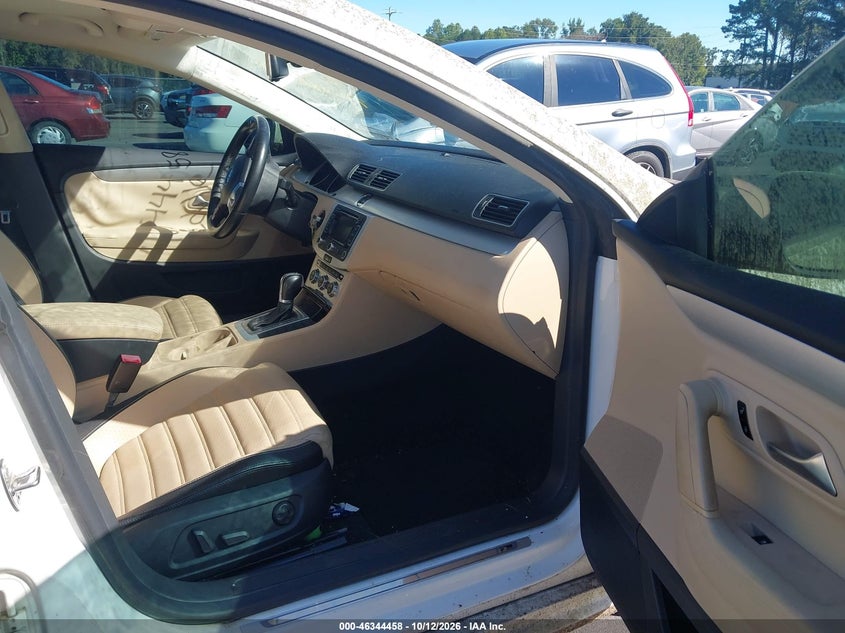2014 VOLKSWAGEN CC 2.0T R-LINE · Photo 5