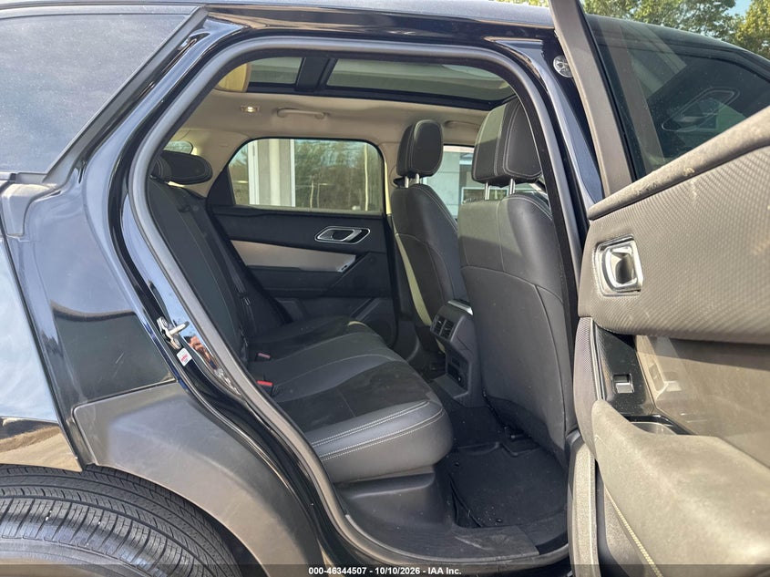 2019 LAND ROVER RANGE ROVER VELAR P250 · Фото 8