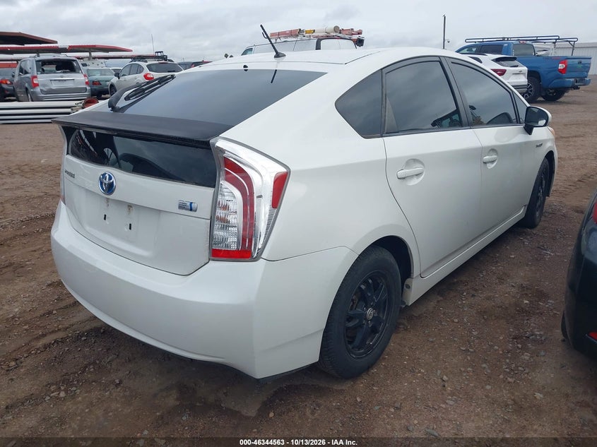 Vin: jtdkn3du0c5460582, lot: 46844829, toyota prius two 20124