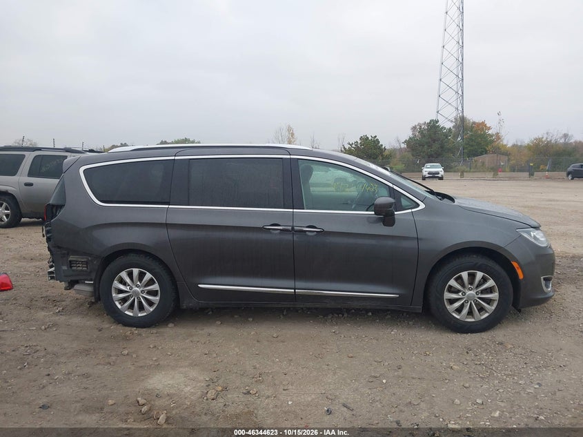 CHRYSLER PACIFICA - zdjęcie 14