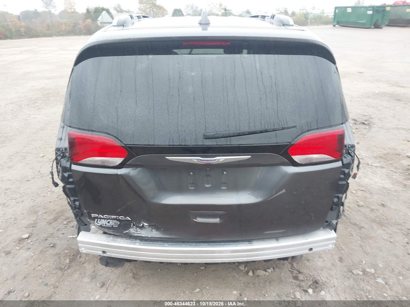 CHRYSLER PACIFICA - zdjęcie 17