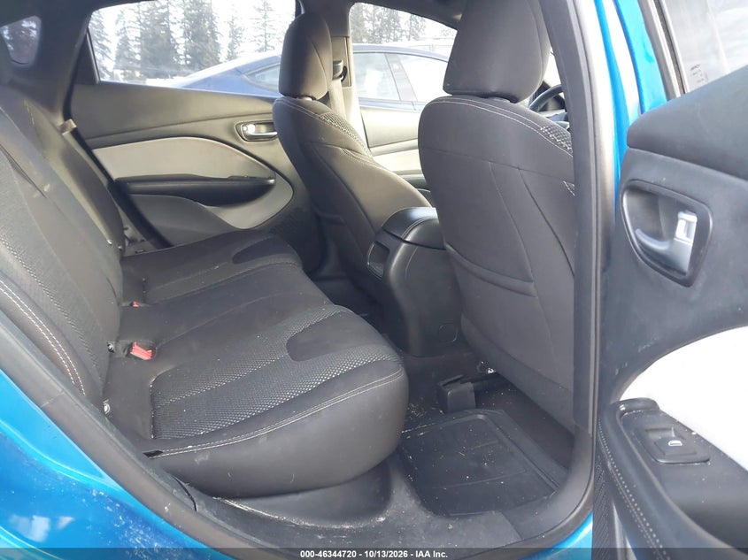 2015 DODGE DART SXT · Фото 8