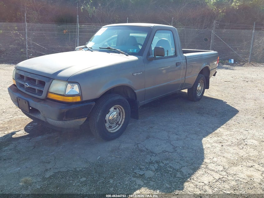 1998 Ford Ranger Splash/Xl/Xlt, Normal Wear & Tear, IAAI, VIN 1FTYR10C8WTA49933 — photo 2