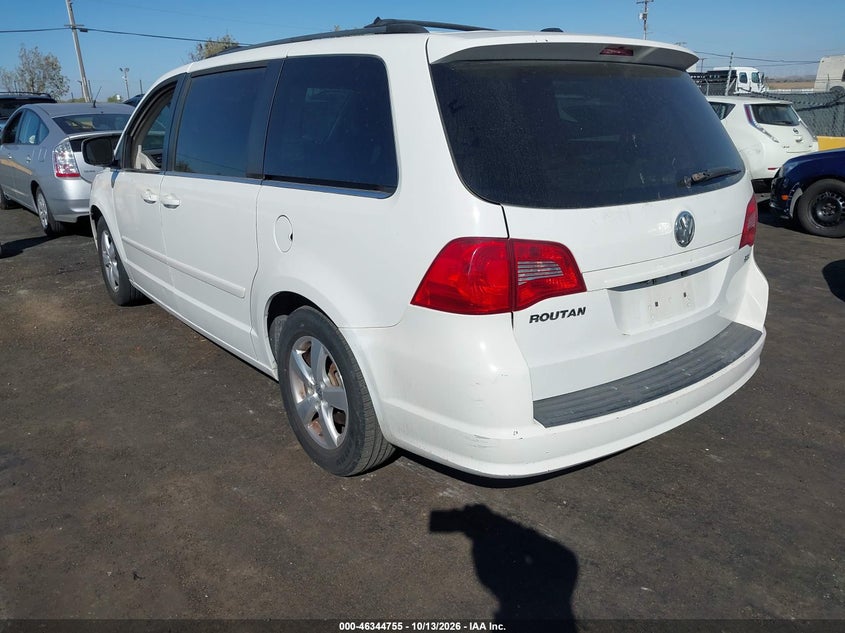 VOLKSWAGEN ROUTAN 2009 VIN 2V8HW54X89R575265