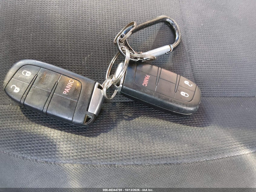2014 DODGE DURANGO SXT · Photo 11