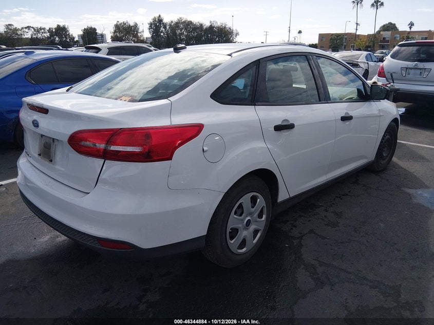 Vin: 1fadp3e22hl244533, lot: 46845150, ford focus s 20174