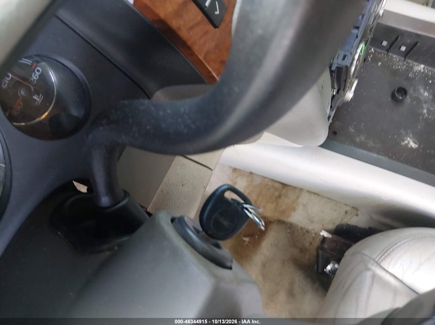 2007 GMC YUKON SLT · Фото 11