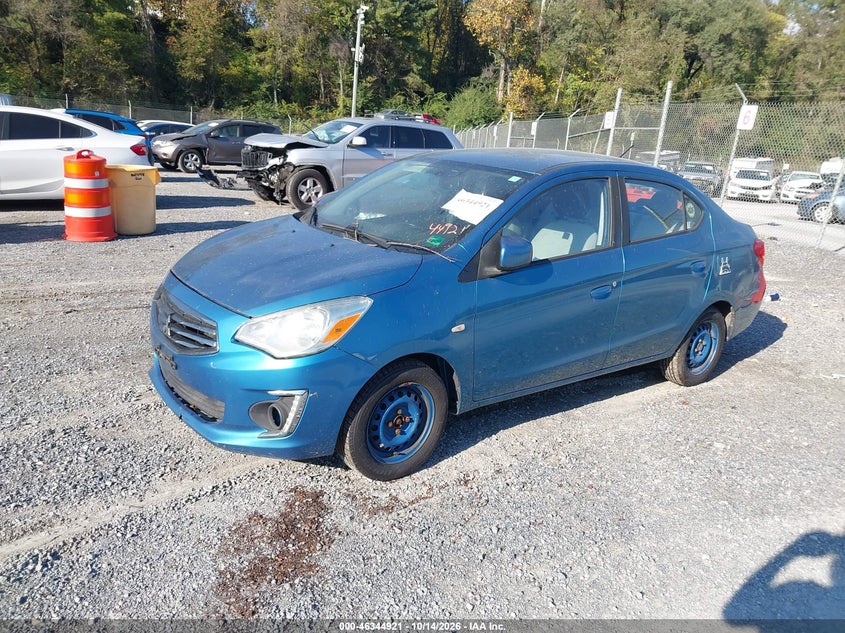 2017 MITSUBISHI MIRAGE G4 ES · Фото 2