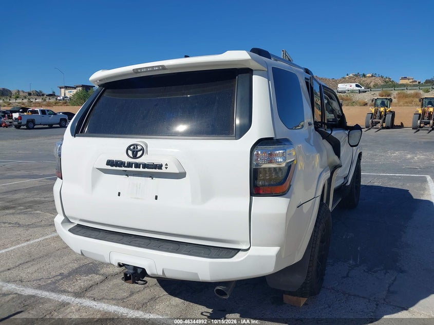Vin: jteeu5jr3n5263321, lot: 46845258, toyota 4runner sr5 20224