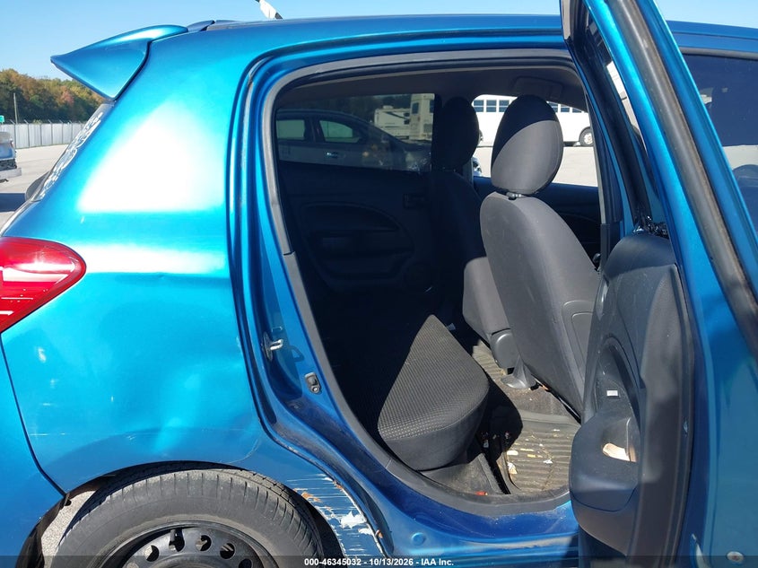 2015 MITSUBISHI MIRAGE ES/RF · Фото 8