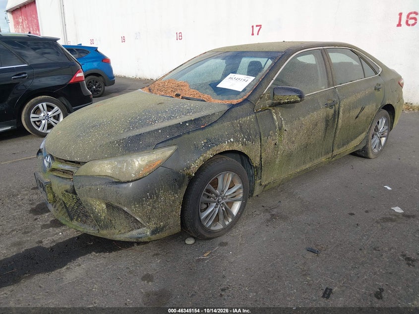 2017 Toyota Camry Se, Normal Wear & Tear, IAAI, VIN 4T1BF1FK2HU305952 — photo 2
