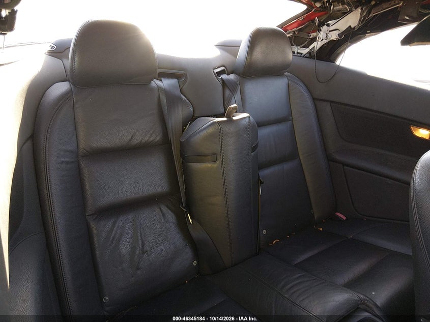 2007 VOLVO C70 T5 · Фото 8