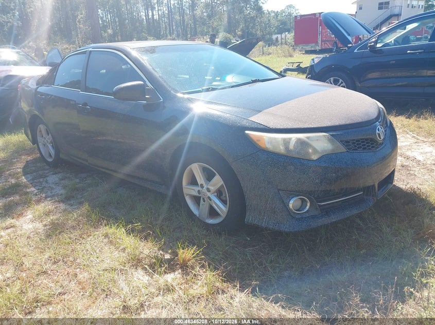TOYOTA CAMRY 2014, VIN 4T1BF1FK2EU806665