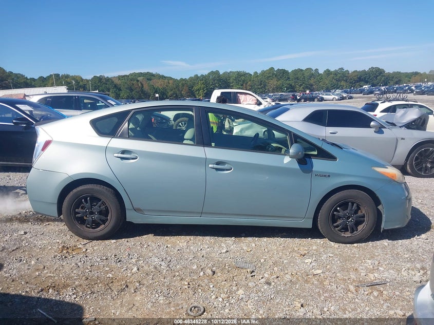 2012 TOYOTA PRIUS THREE · Фото 13