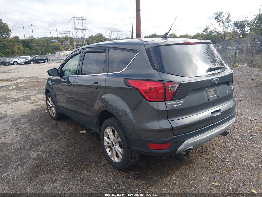 Vin: 1fmcu9gd1kub74424, lot: 46845807, ford escape se 20193