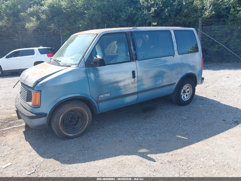 1987 Chevrolet Astro, Unknown, IAAI, VIN 1GNDM15Z3HB104590 — photo 2