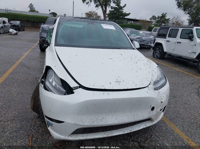 TESLA MODEL Y - zdjęcie 15