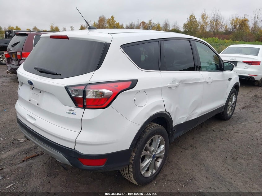 Vin: 1fmcu9gd8hud67548, lot: 46845993, ford escape se 20174