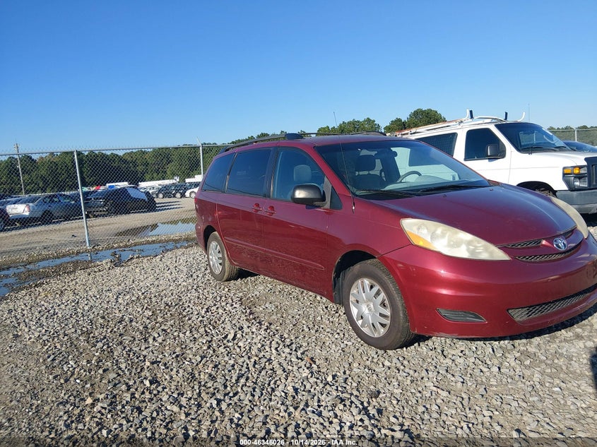 2007 TOYOTA SIENNA LE