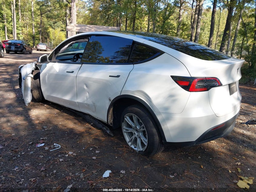 Vin: 5yjygaee7mf264168, lot: 46846331, tesla model y long range dual motor all-wheel drive 20213