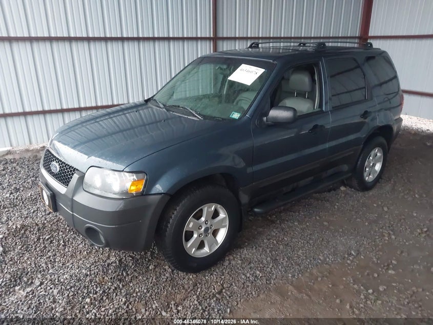 2005 Ford Escape Xlt, Удар спереди, IAAI, VIN 1FMYU03155KD28503 — фото 2