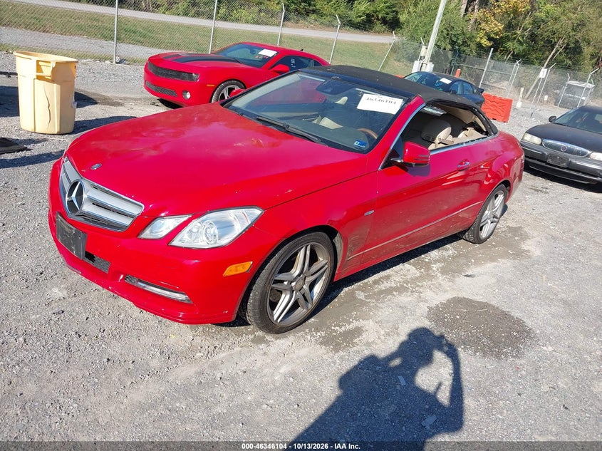 2012 Mercedes-Benz E 350, Rollover, IAAI, VIN WDDKK5KF1CF144570 — photo 2