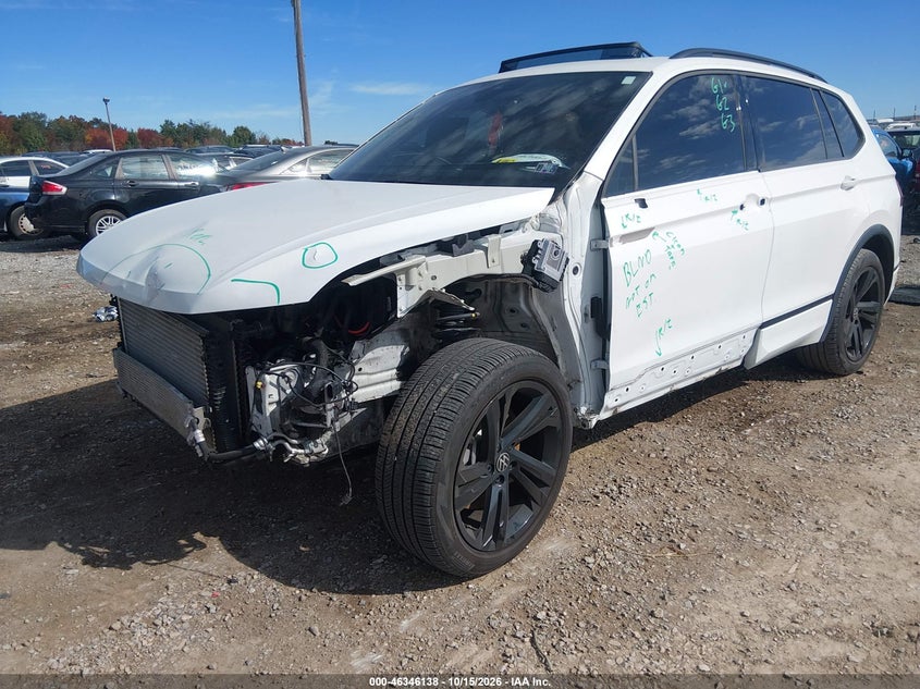 Vin: 3vv8b7ax9rm039019, lot: 46846404, volkswagen tiguan 2.0t se r-line black 20242