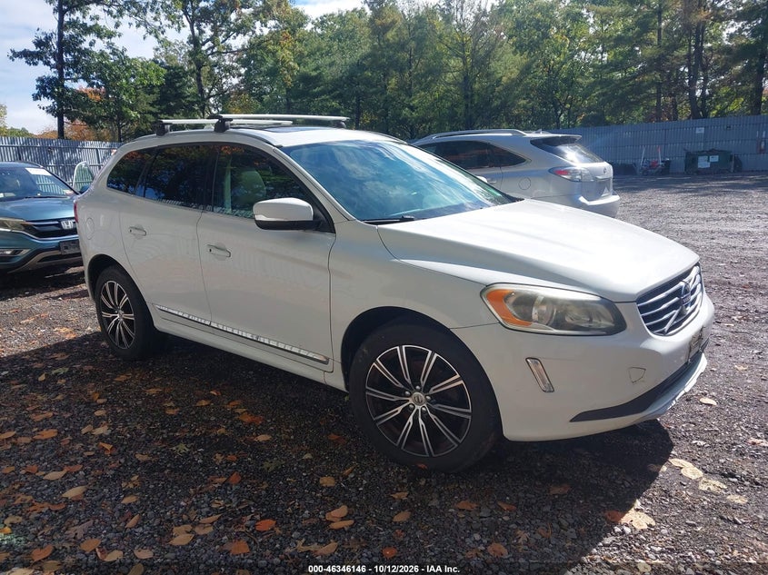 2016 VOLVO XC60 T6 DRIVE-E