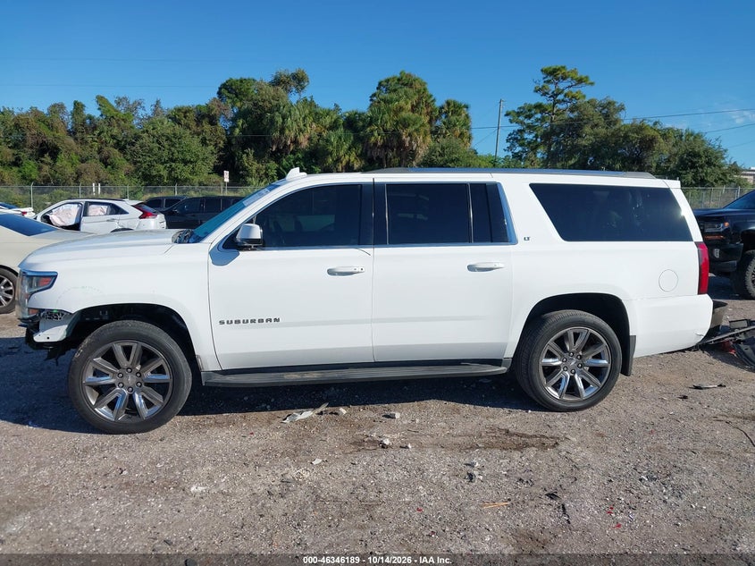 CHEVROLET SUBURBAN - zdjęcie 15