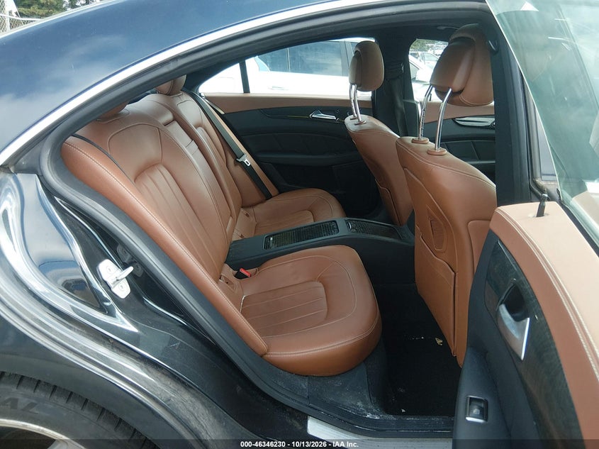MERCEDES-BENZ CLS 400 - zdjęcie 8