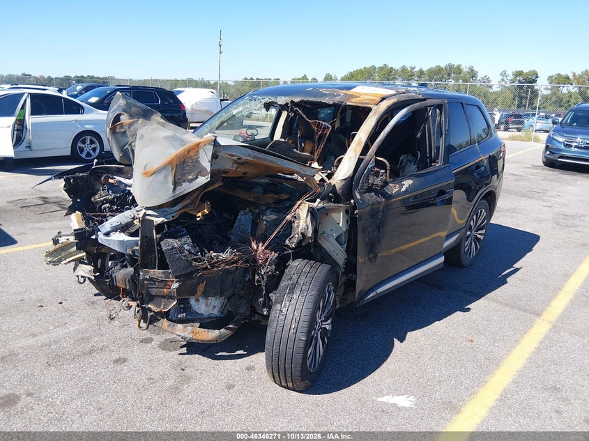 2020 Mitsubishi Outlander Es 2.4, Total Burn, IAAI, VIN JA4AD2A36LZ006277 — photo 2