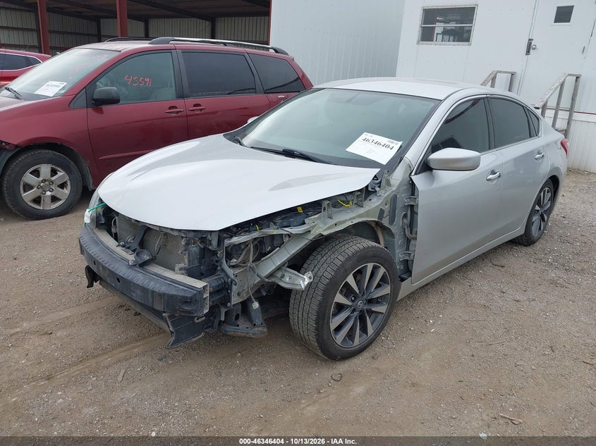 2017 Nissan Altima 2.5 Sv, Удар спереди, IAAI, VIN 1N4AL3AP6HC230733 — фото 2