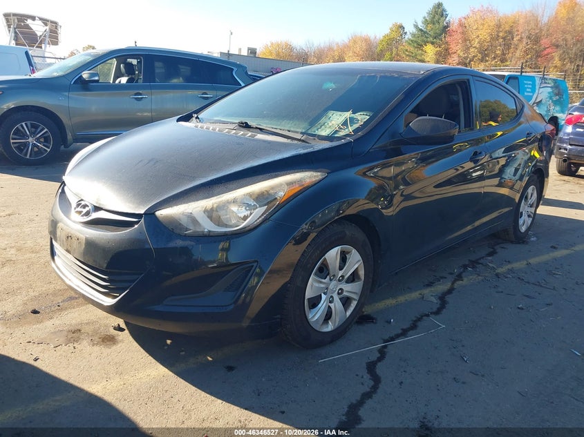 2016 Hyundai Elantra Se, Левый бок, IAAI, VIN 5NPDH4AE2GH683215 — фото 2
