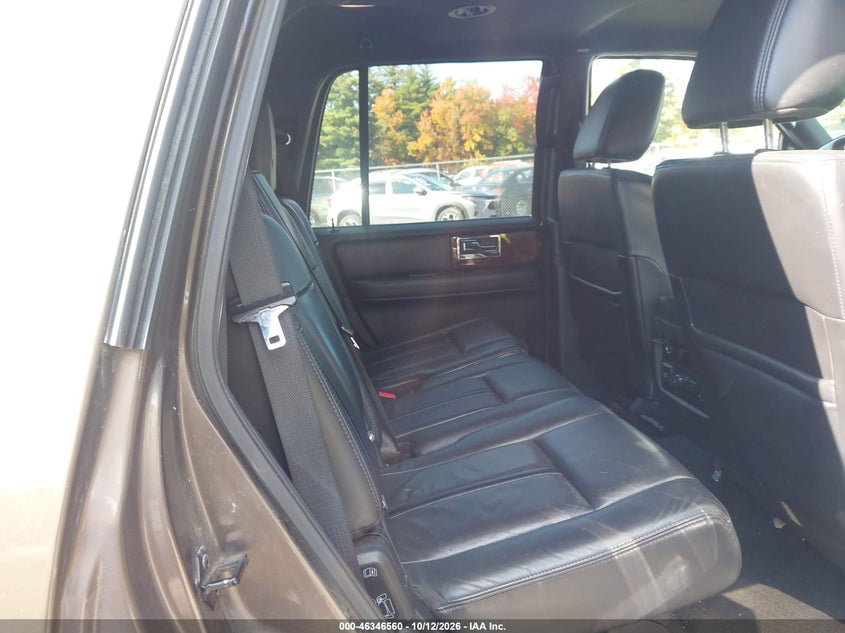 2015 LINCOLN NAVIGATOR · Фото 8
