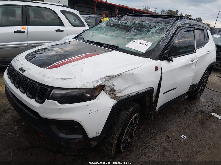 Vin: 3c4njddn4st519669, lot: 46846958, jeep compass trailhawk 4x4 20252