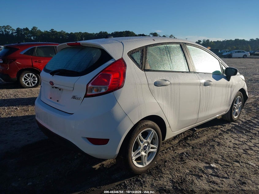 Vin: 3fadp4ej8jm124396, lot: 46847031, ford fiesta se 20184