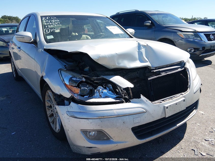 HYUNDAI GENESIS 2011, VIN KMHGC4DE0BU132900