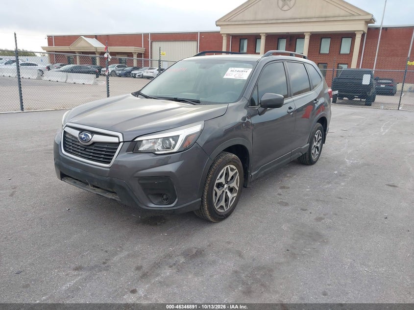 Vin: jf2skajcxlh522661, lot: 46847157, subaru forester premium 20202