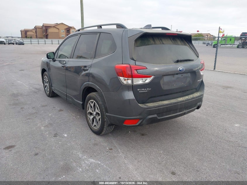 Vin: jf2skajcxlh522661, lot: 46847157, subaru forester premium 20203