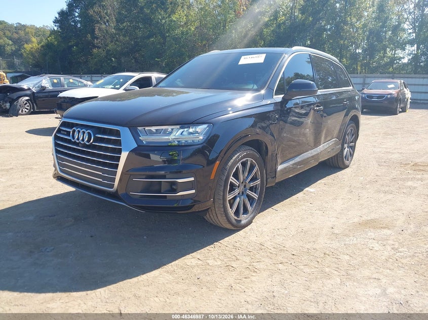 2019 Audi Q7 55 Premium/55 Se Premium, Left Side, IAAI, VIN WA1LAAF73KD033715 — photo 2