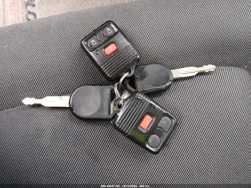 FORD EXPLORER SPORT TRAC 2002 VIN 1FMZU77E92UB79183