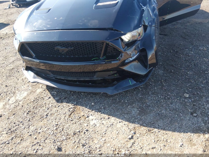 FORD MUSTANG - zdjęcie 17