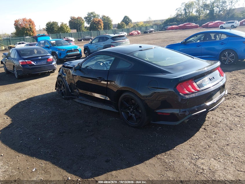 FORD MUSTANG - zdjęcie 3